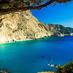 Apartament Stavros *