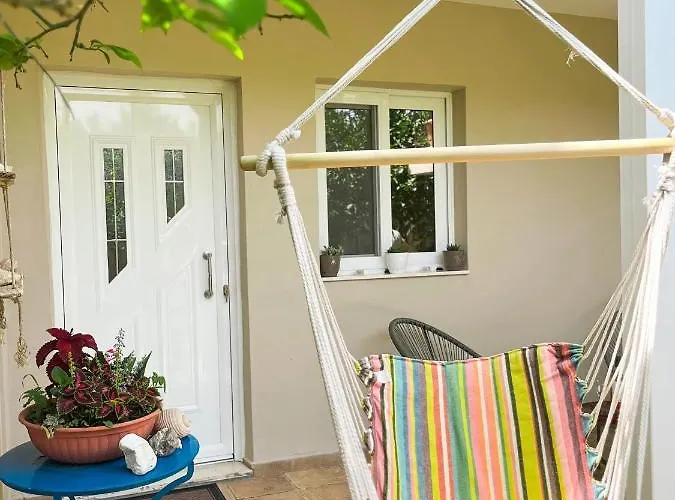 Stavros * Tsoukaládhes